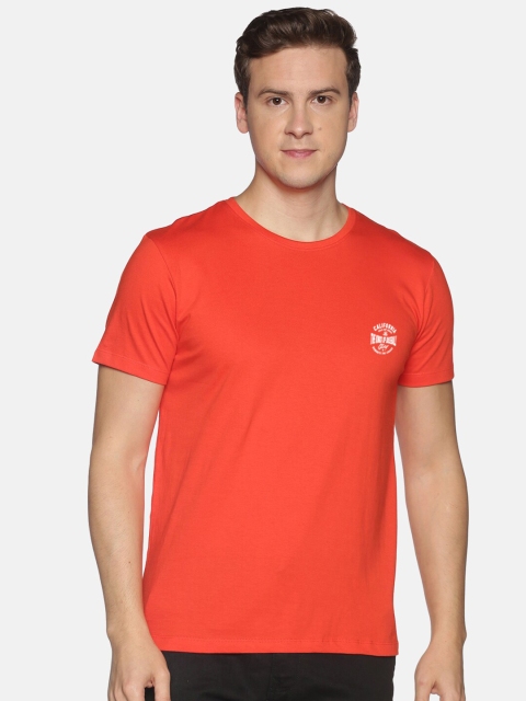 

MASH UNLIMITED Men Red Slim Fit T-shirt