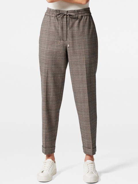 

Forever New Women Brown Checked Slim Fit High-Rise Joggers Trousers