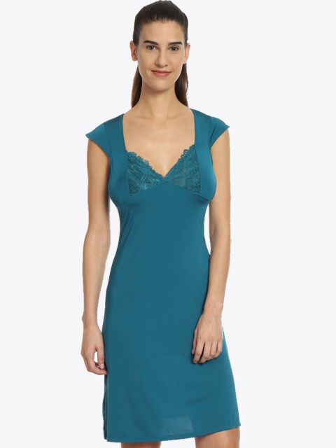 

Soie Women Blue Solid Lace Nighty