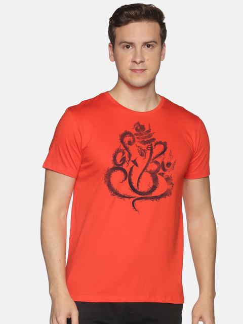 

MASH UNLIMITED Men Red & Black Printed Slim Fit T-shirt