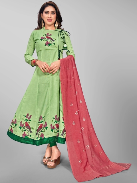 

OM SAI LATEST CREATION Women Green Floral Printed Anarkali Kurta