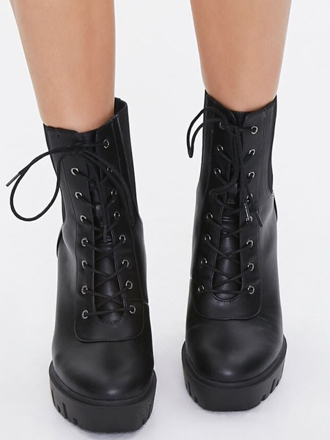 

FOREVER 21 Women Black PU Flat Boots