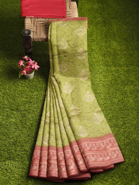 

KLM Fashion Mall Green & Red Woven Design Zari Silk Blend Banarasi Saree