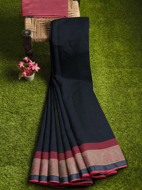 

KLM Fashion Mall Black & Navy Blue Abstract Printed Saree