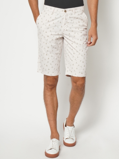 

Blackberrys Men Beige Printed Slim Fit Low-Rise Regular Shorts