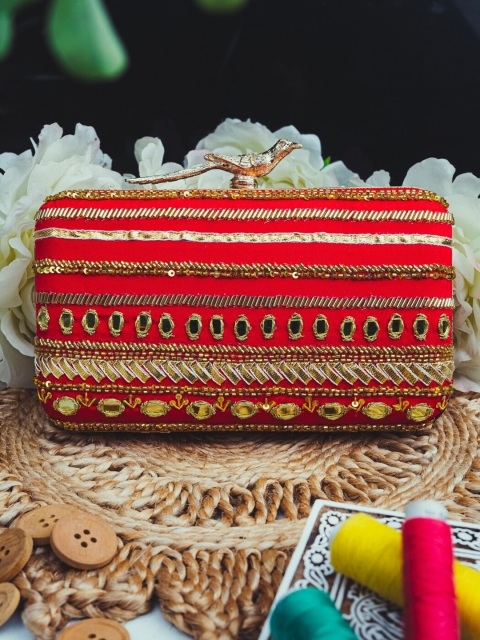 

NR By Nidhi Rathi Red & Gold-Toned Embroidered Box Clutch