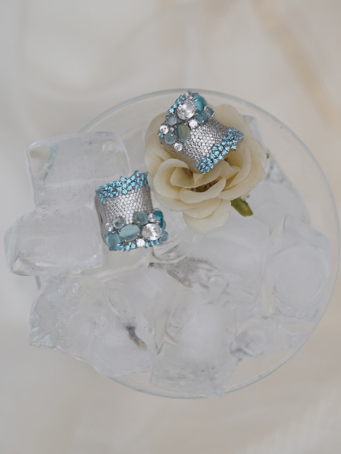

SANGEETA BOOCHRA Women Silver Ring