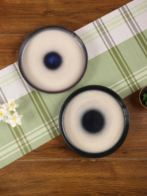 

Aapno Rajasthan Black & White 2 Pieces Printed Ceramic Glossy Plates