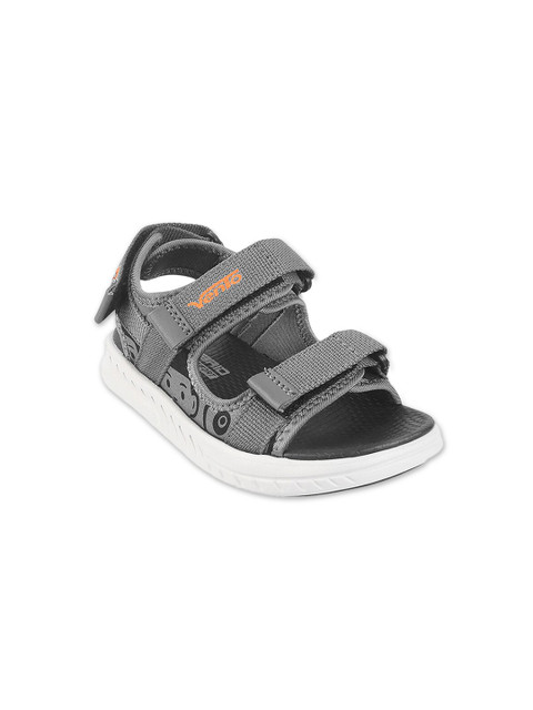 

Vento Boys Grey Solid Comfort Sandals