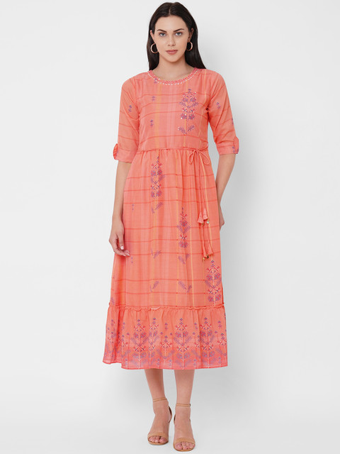 

ZOLA Peach-Coloured Floral Midi Dress