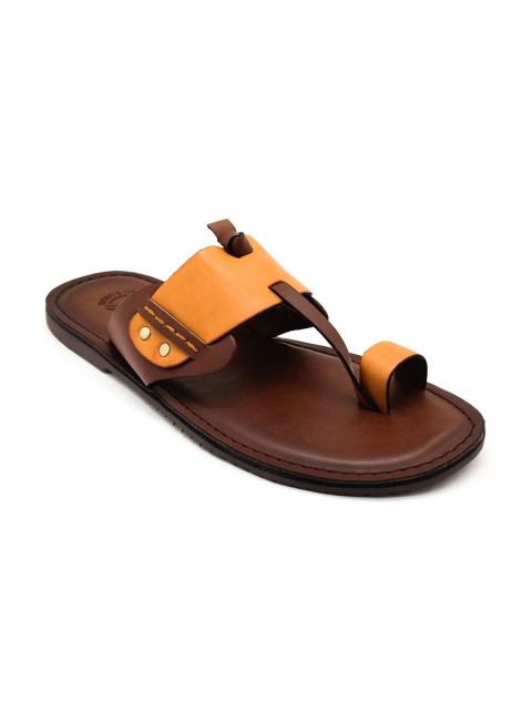 

TRENDS & TRADES Men Tan & Brown Comfort Sandals