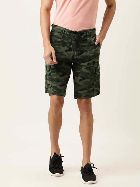 

IVOC Men Olive Green Camouflage Printed Slim Fit Cargo Shorts