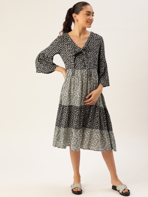 

The Vanca Black & Beige Maternity Dress