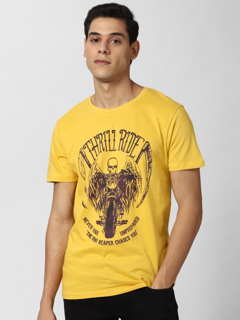 

Peter England Casuals Men Yellow Brown Printed Slim Fit Cotton Pure Cotton T-shirt