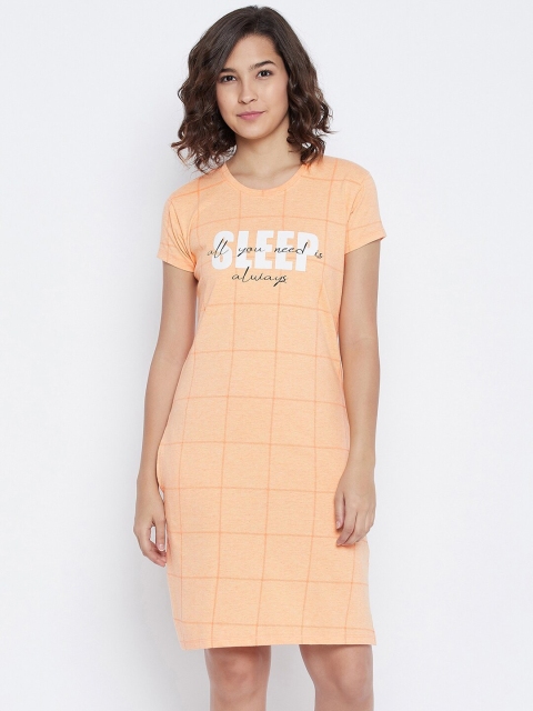 

Austin wood Women Peach & White Checked Printed Cotton T-Shirt Nightdress