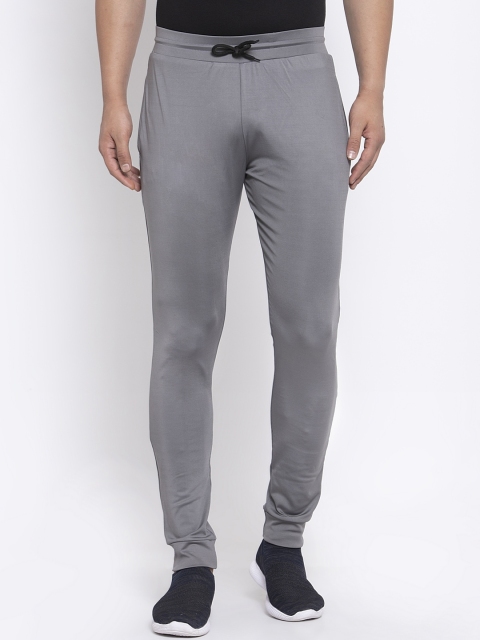 

Xee Men Grey Solid Slim-Fit Cotton Joggers