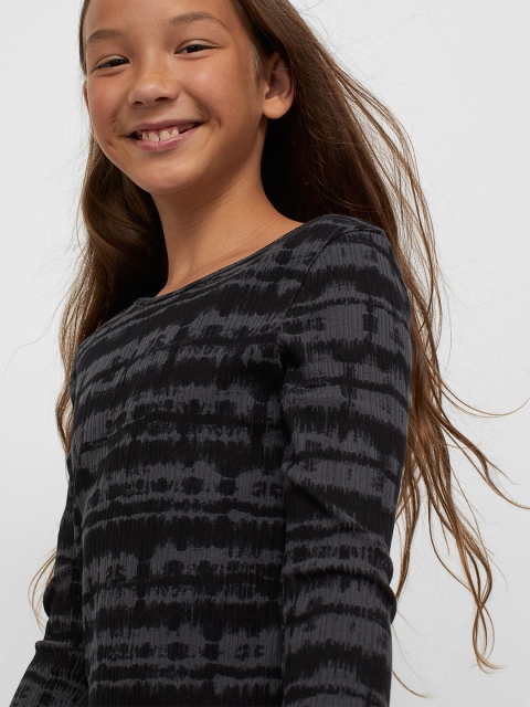 

H&M Girls Grey Ribbed top