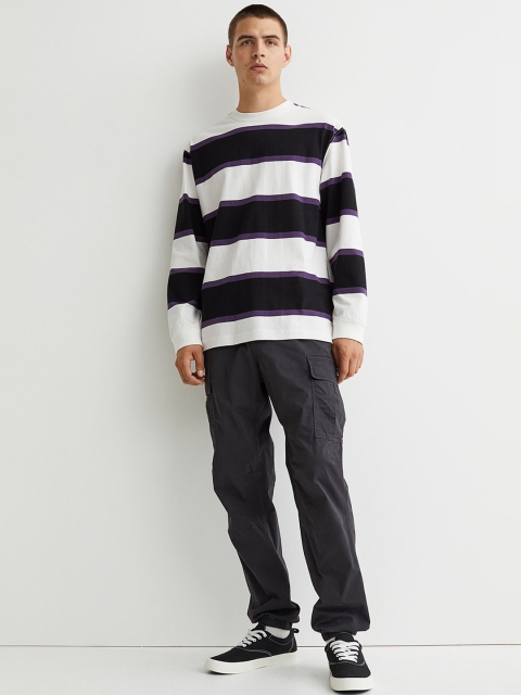 

H&M Men Grey Regular Fit Cargo trousers