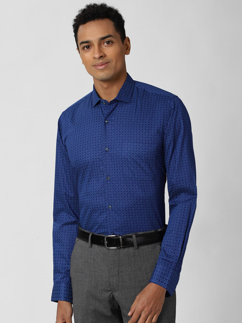 

Peter England Men Blue Opaque Printed Casual Shirt