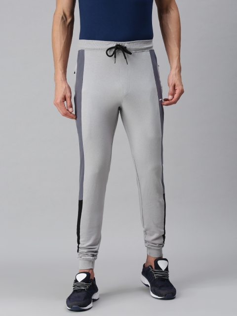

TOM BURG Men Grey Solid Joggers