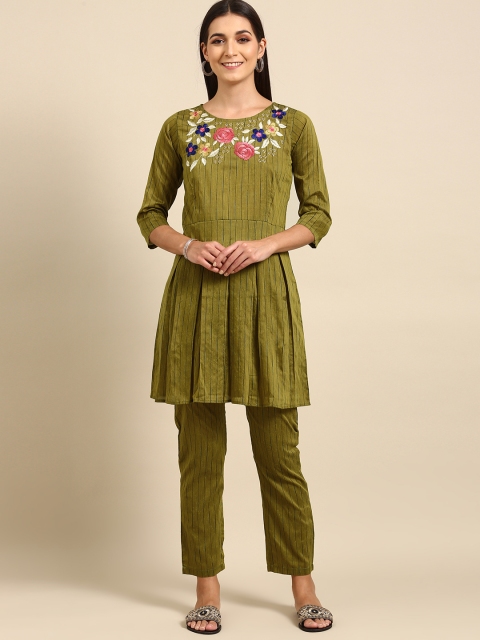 

Tikhi Imli Women Olive Green Floral Embroidered Regular Kurta with Palazzos