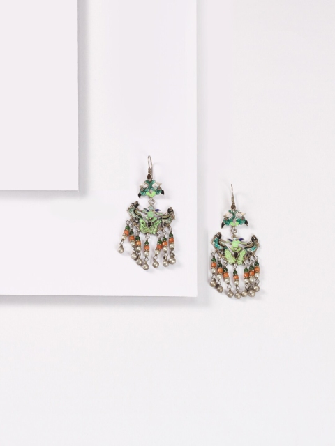 

SANGEETA BOOCHRA Silver-Toned Contemporary Jhumkas Earrings