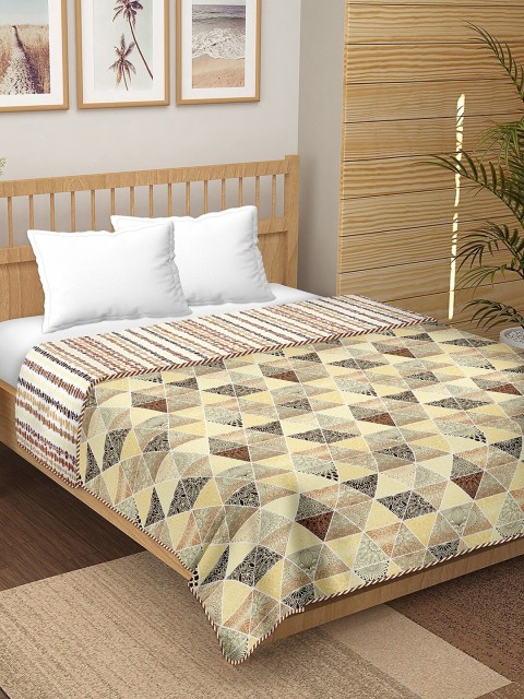 

BELLA CASA Brown & Black AC Room 180 GSM Pure Cotton Reversible Double Bed Dohar