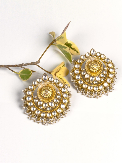 

SANGEETA BOOCHRA Gold-Toned Contemporary Drop Earrings