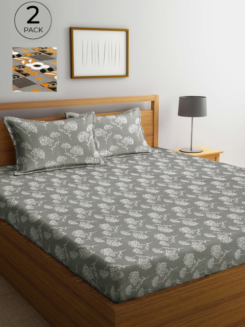 

Arrabi Set Of 2 Grey & Black Floral 300 TC 2 King Bedsheet with 4 Pillow Covers