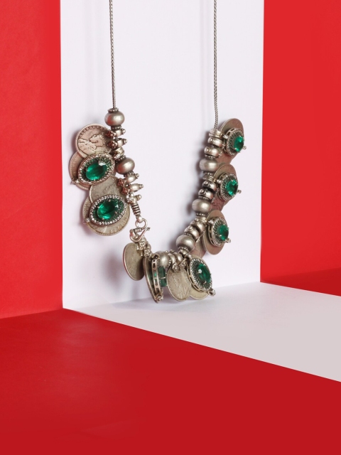 

SANGEETA BOOCHRA Silver-Toned & Green Silver Handcrafted Necklace