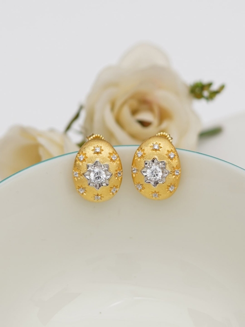 

SANGEETA BOOCHRA Women Gold-Toned Contemporary Stud Earrings