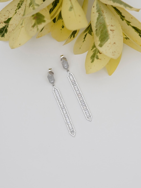 

SANGEETA BOOCHRA Silver-Toned & White Contemporary Drop Earrings