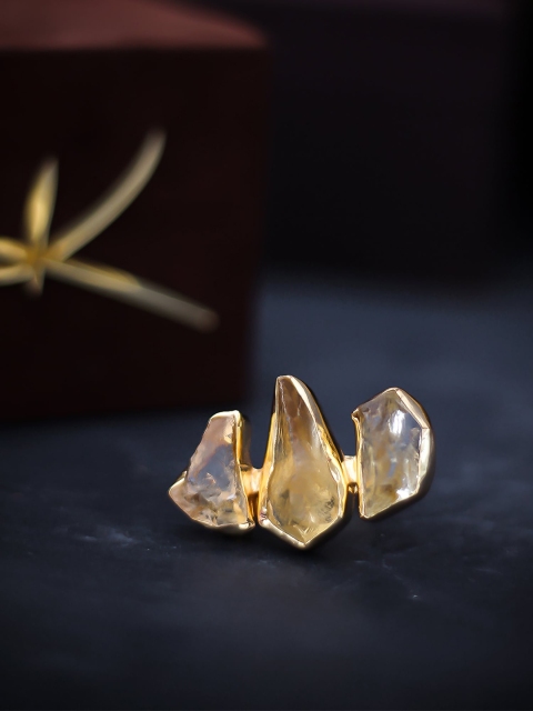 

Bellofox Gold-Toned Stone Studded Martini Ring
