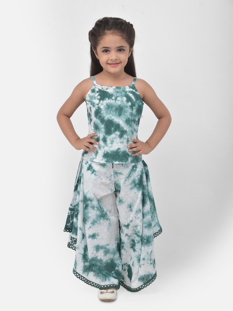

Eavan Girls Green & White Dyed Pure Cotton Top With Palazzos