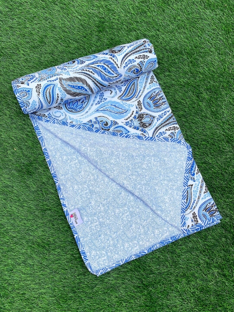 

BELLA CASA Blue Paisley Printed Reversible100 % Cotton Single 180 GSM AC Dohar