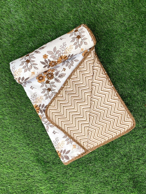 

BELLA CASA Brown Printed Reversible100 % Cotton Single 180 GSM AC Dohar, White