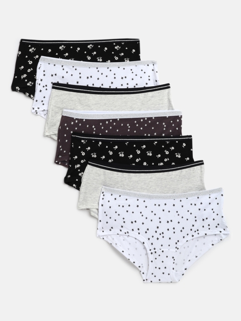 

Marks & Spencer Girls Black & White Pack of 7 Cotton Printed Briefs