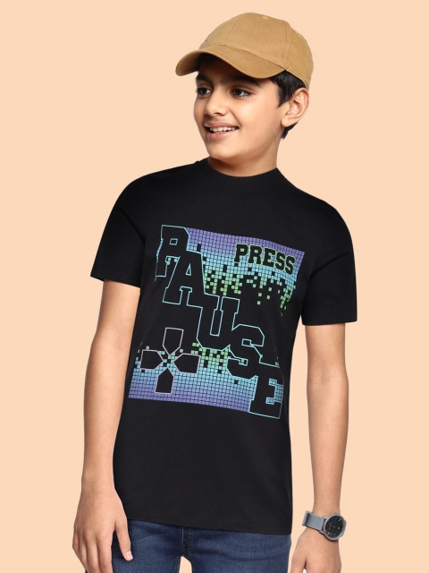 

Marks & Spencer Boys Black Printed T-shirt