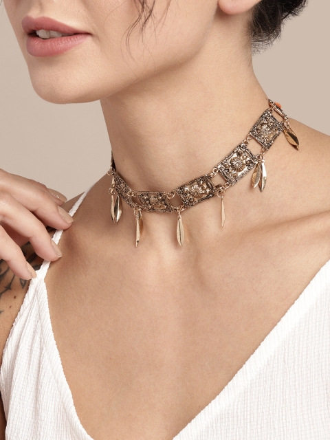 

Sangria Antique Gold-Toned Choker Necklace