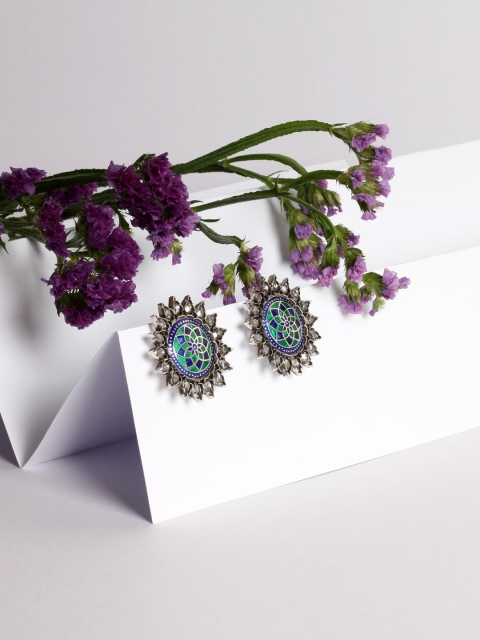 

SANGEETA BOOCHRA Silver-Toned Contemporary Studs Earrings