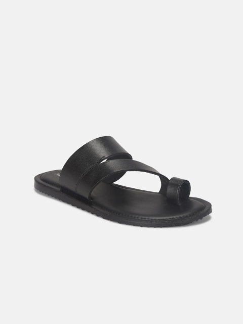 

Mast & Harbour Men Black One Toe Flats