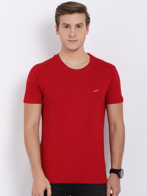 

Crocodile Men Red Solid Round Neck T-shirt