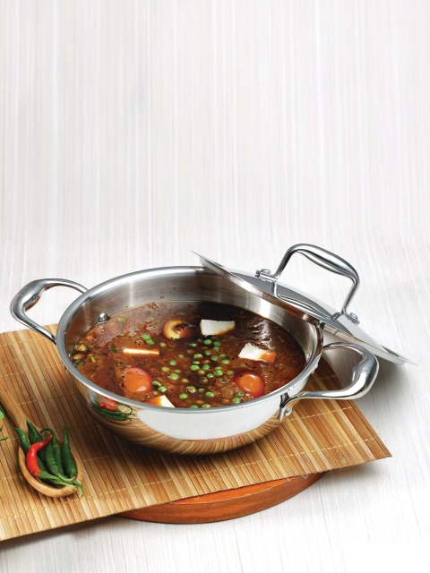 

Vinod Silver Solid Stainless Steel Induction Base Kadhai With Lid 2.5 L