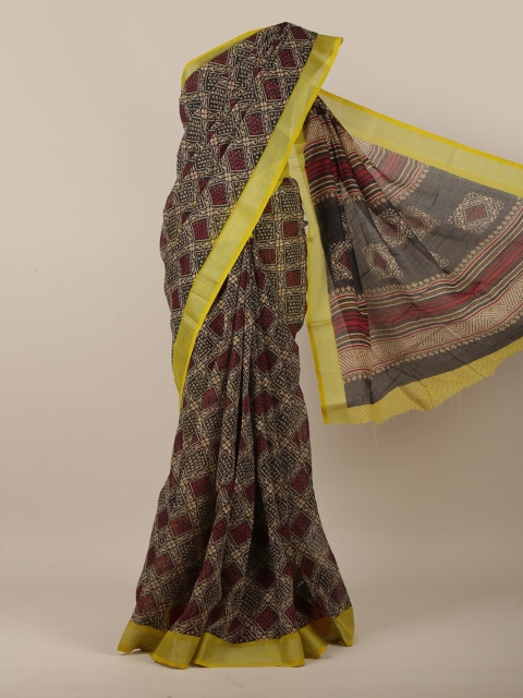 

Pothys Grey & Maroon Geometric Printed Saree