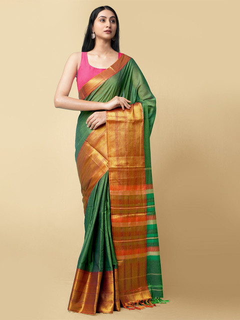 

Unnati Silks Women Green & Gold-Toned Pure Handloom Narayanpet Cotton Sustainable Saree