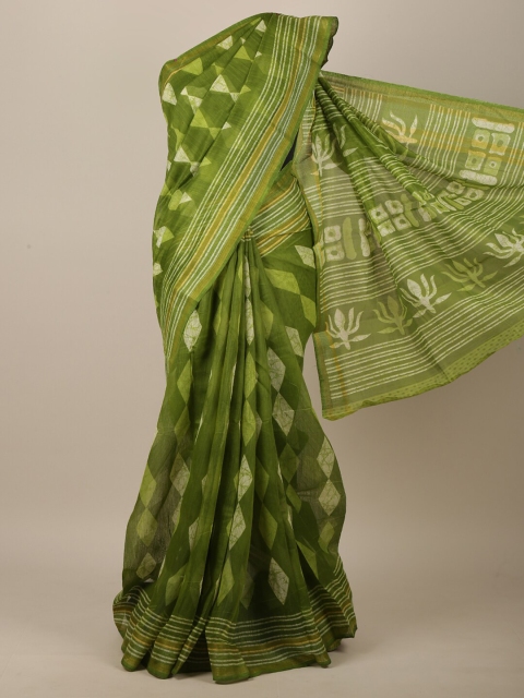 

Pothys Green & White Printed Saree