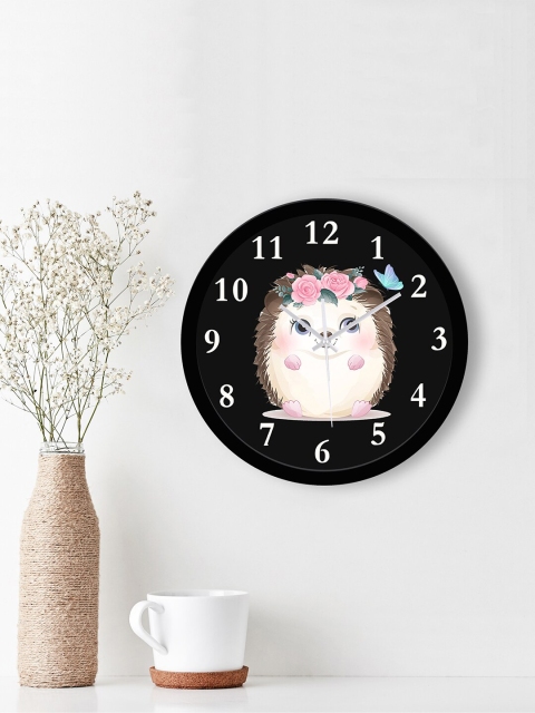 

WENS Black Cute Cartoon Printed Analogue Non-Ticking Battery Operated Kids Wall Clock