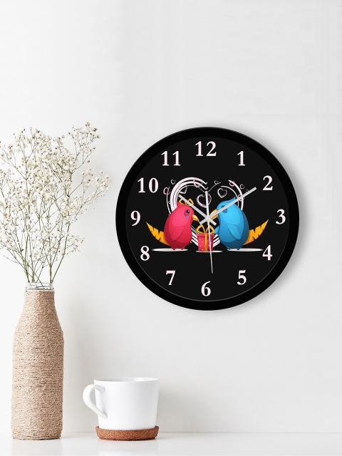 

WENS Black & Blue Printed Contemporary 29 cm Wall Clock