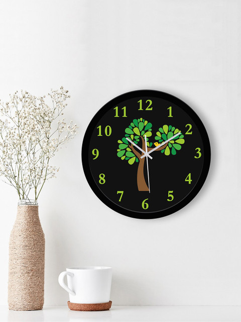 

WENS Black & Green Printed Contemporary 29 cm Wall Clock