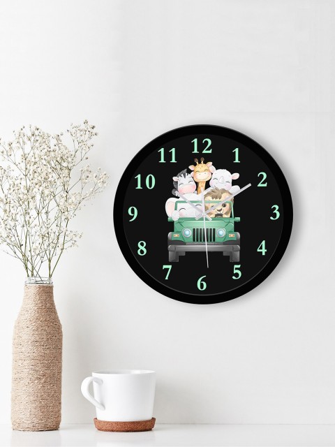 

WENS Black & White Printed Contemporary 29 cm Wall Clock